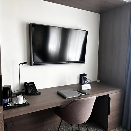 Stadthotel Hotel 3*