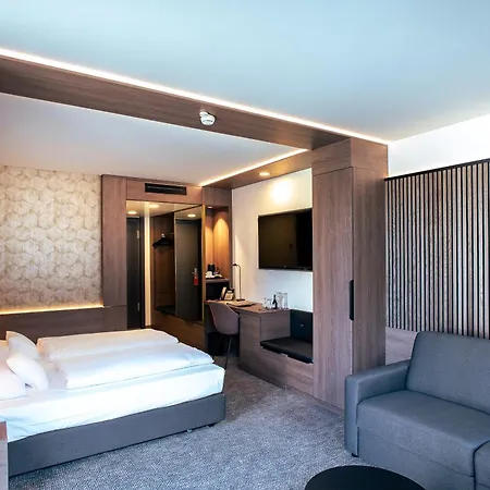 Ξενοδοχείο Stadthotel 3*