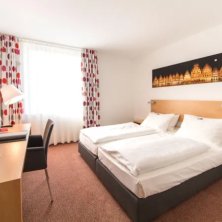 Stadthotel فندق 3*