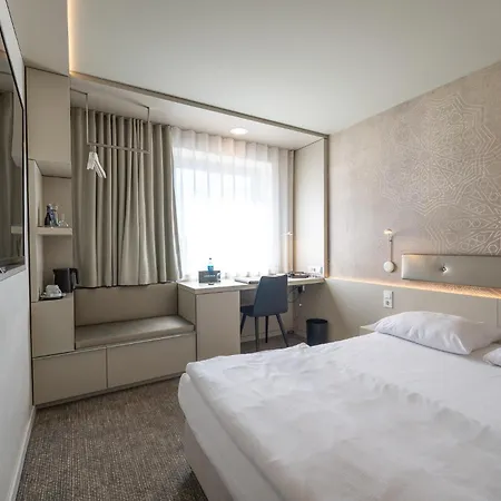 Stadthotel 3* Munique