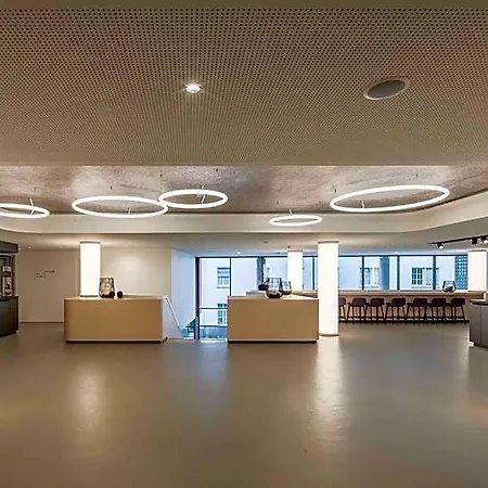 Stadthotel מלון מונסטר