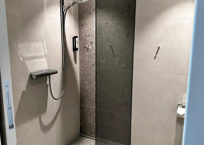 明斯特城市酒店 3*